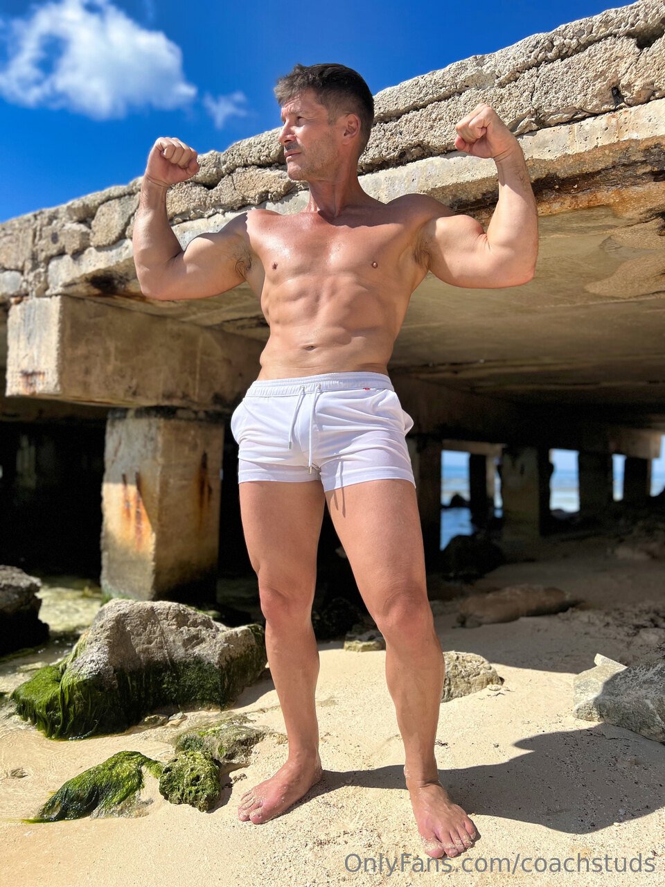 Coach Studs & @Coachstuds: Chiseled Beach Bods In Steamy Twinks Action